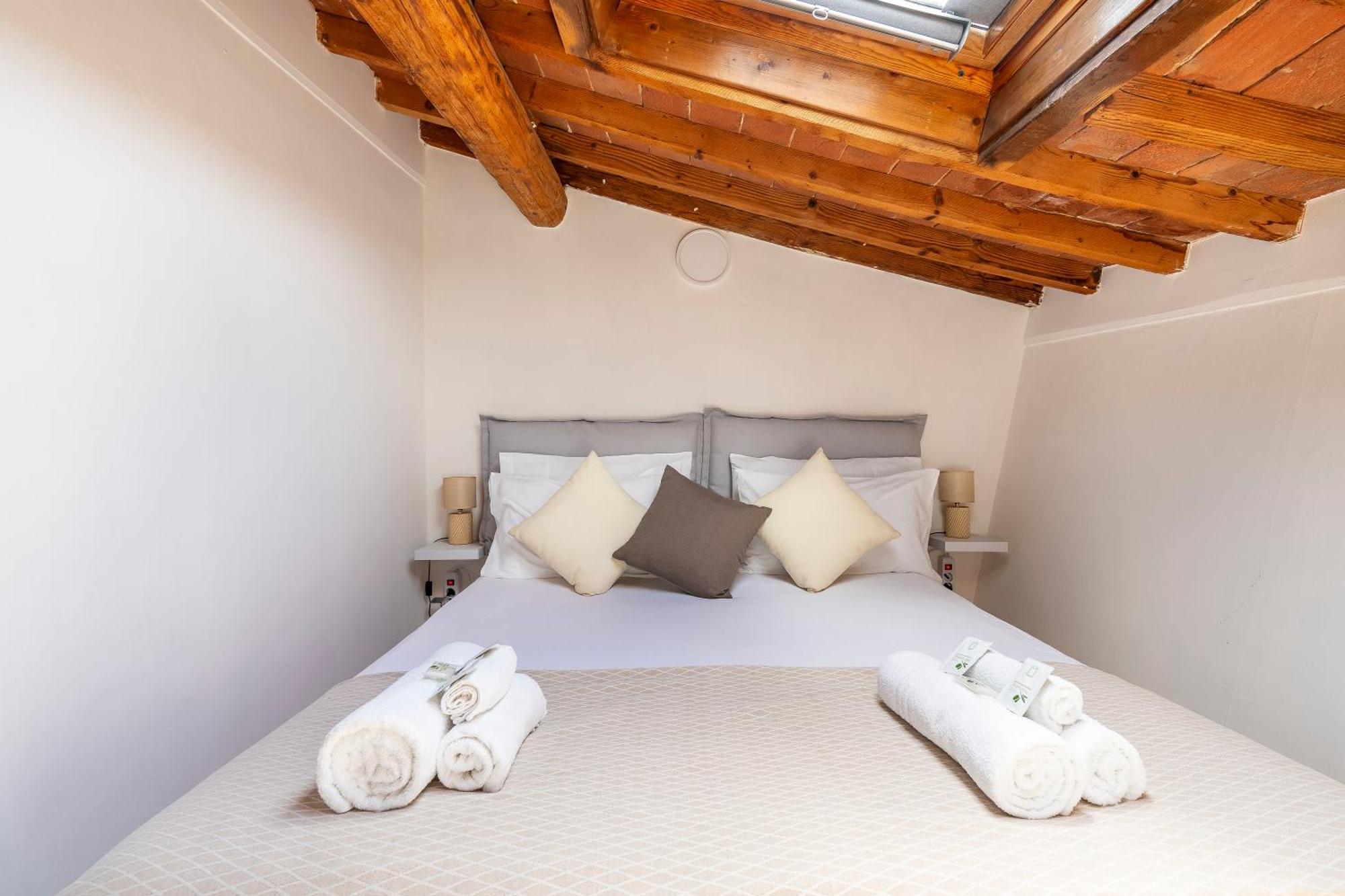 Piazza Santo Spirito Appartamento Con 2 Camere Matrimoniali Firenze Eksteriør billede