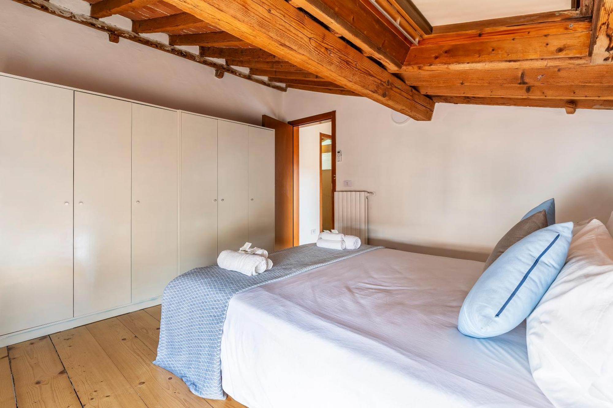 Piazza Santo Spirito Appartamento Con 2 Camere Matrimoniali Firenze Eksteriør billede